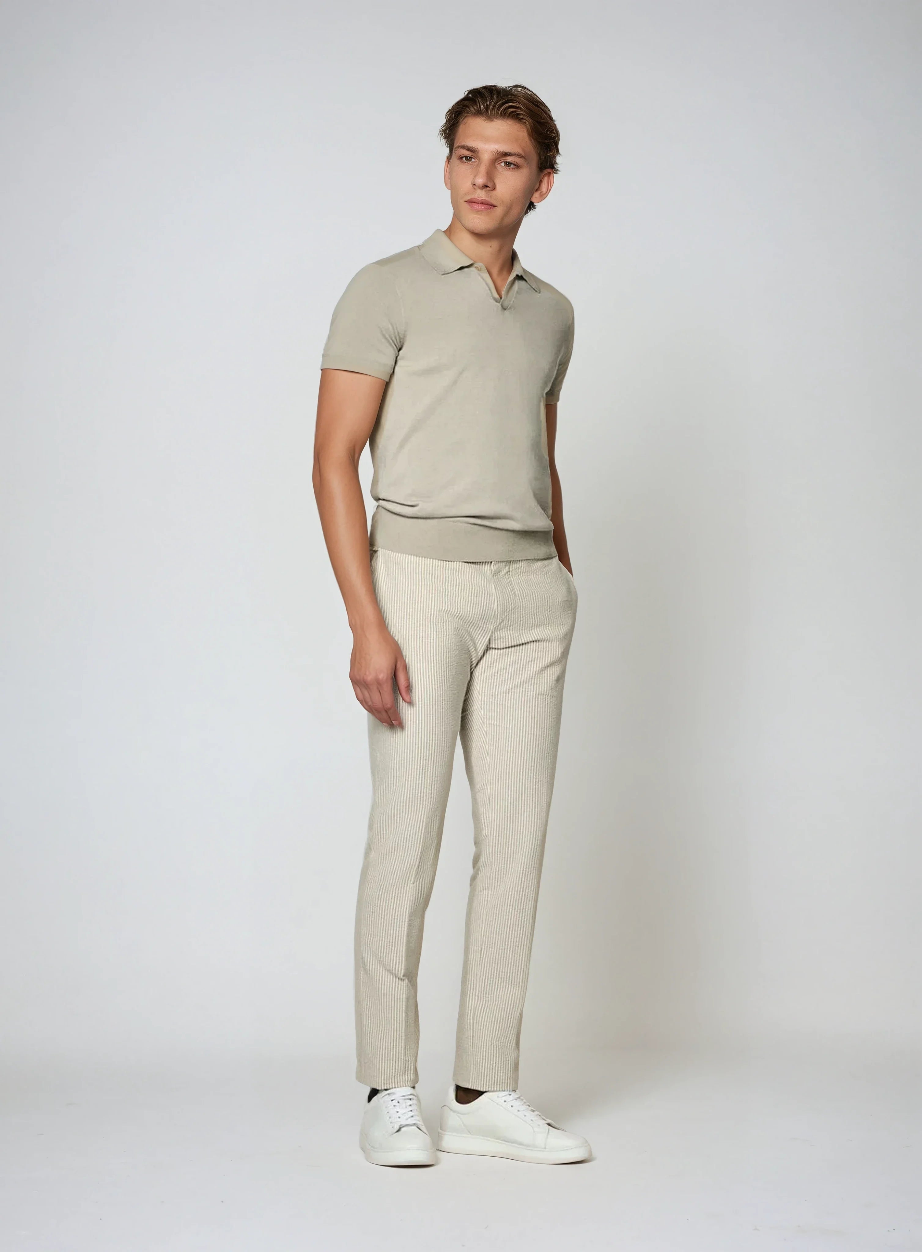 Oud geld taupe buttonless polo 1